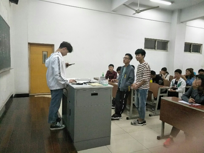 芳华什么成语_成语故事图片(2)